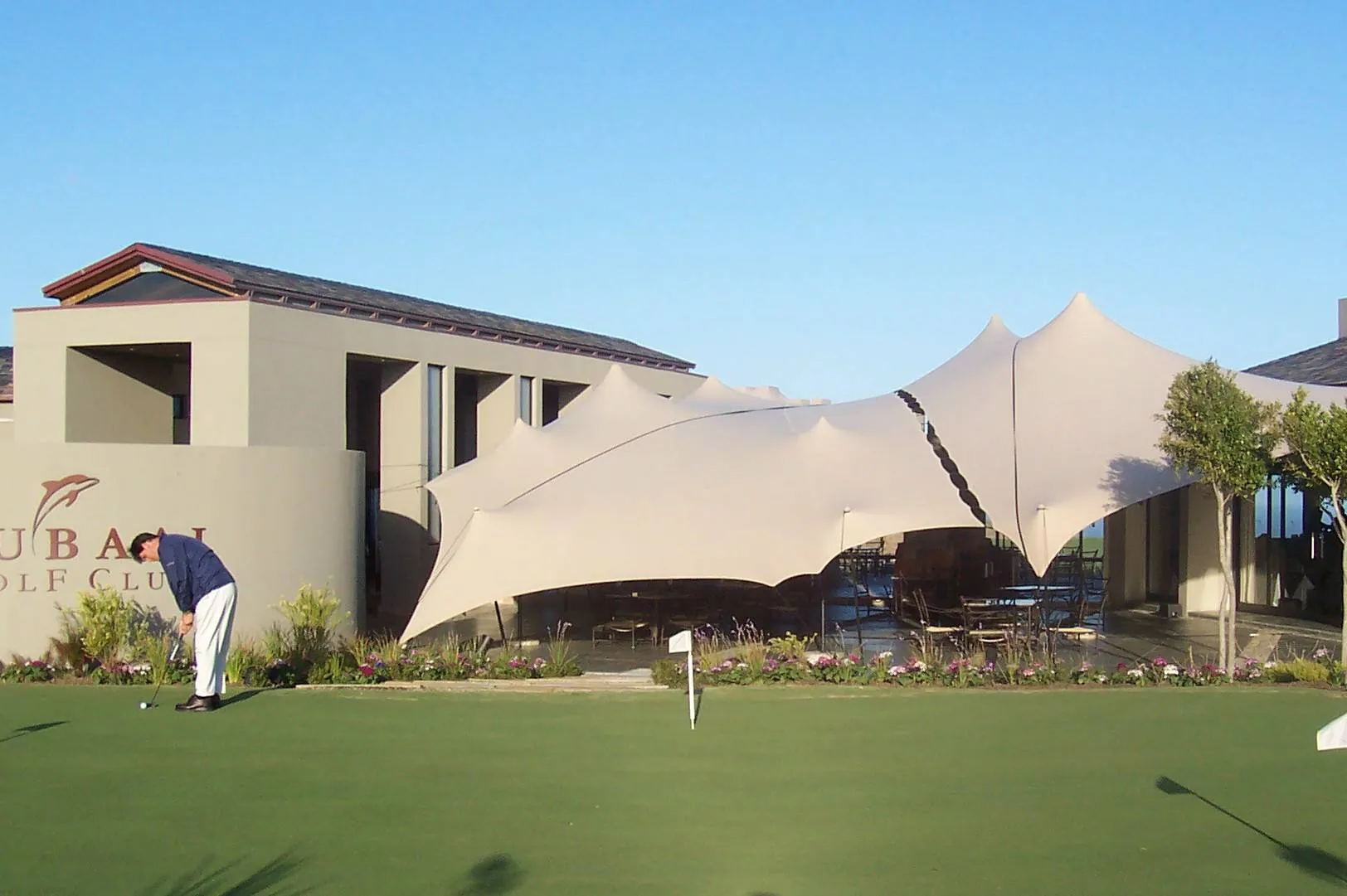 A stretch tent at a golf estate clubhouse